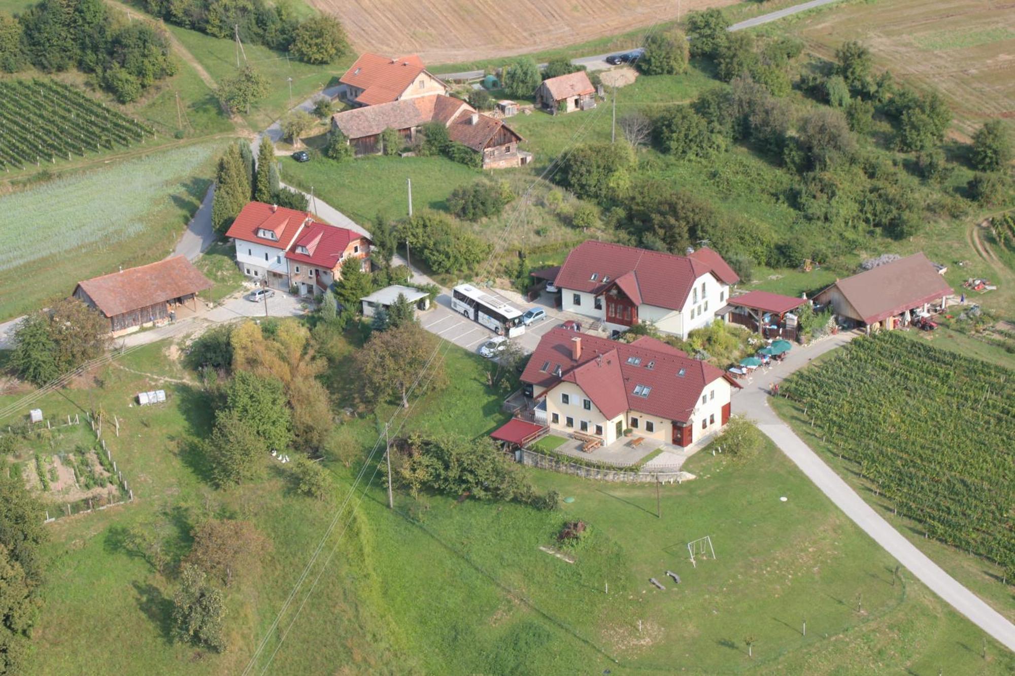 Отель Tourist Farm Joannes Марибор Экстерьер фото